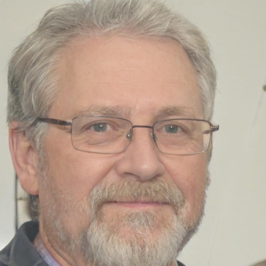 Michael Richardson, Lead Financial Instructor